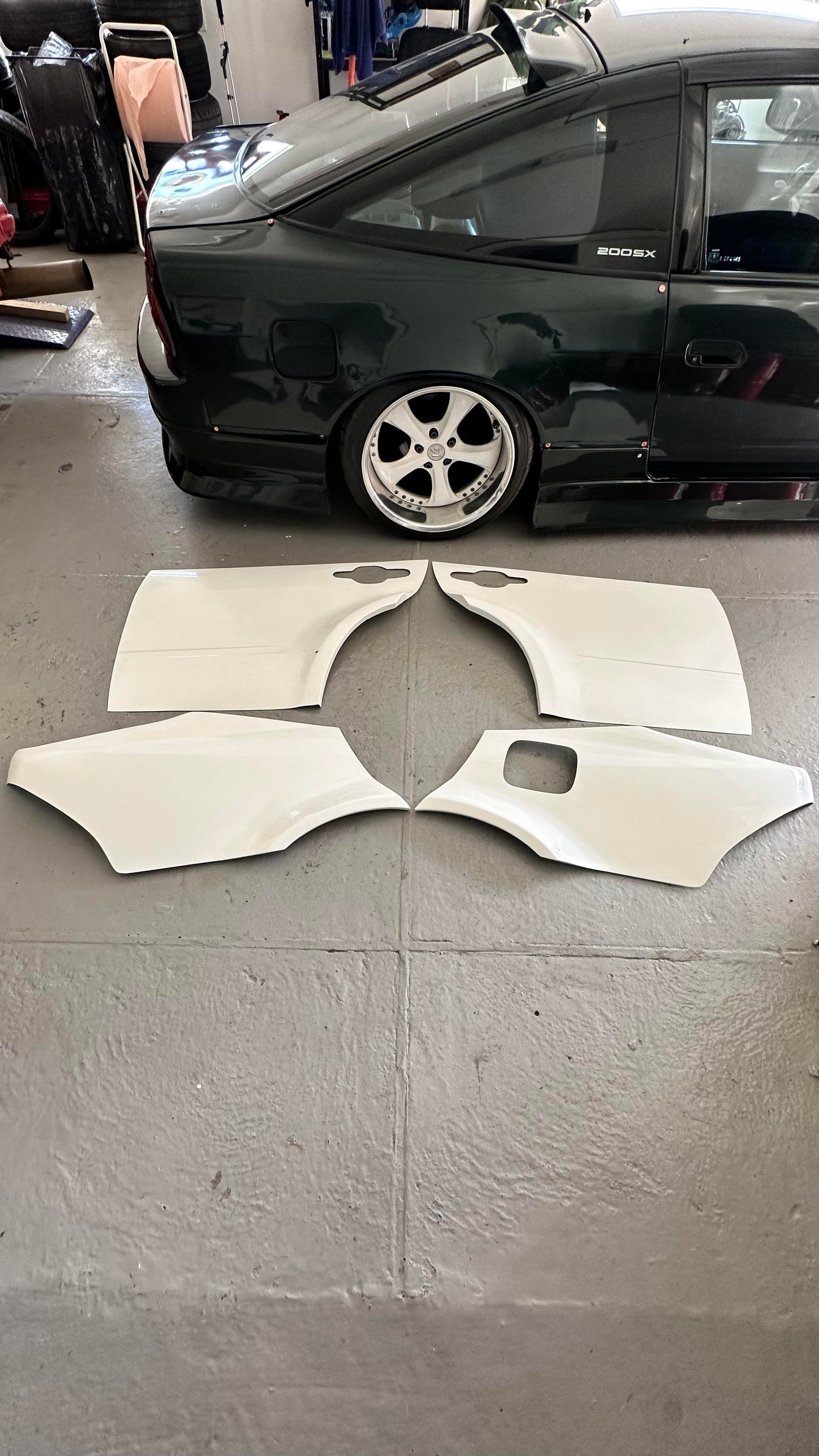 Lexus IS200/300 Widebody overfenders SEDAN (Only rear fender and door pair)