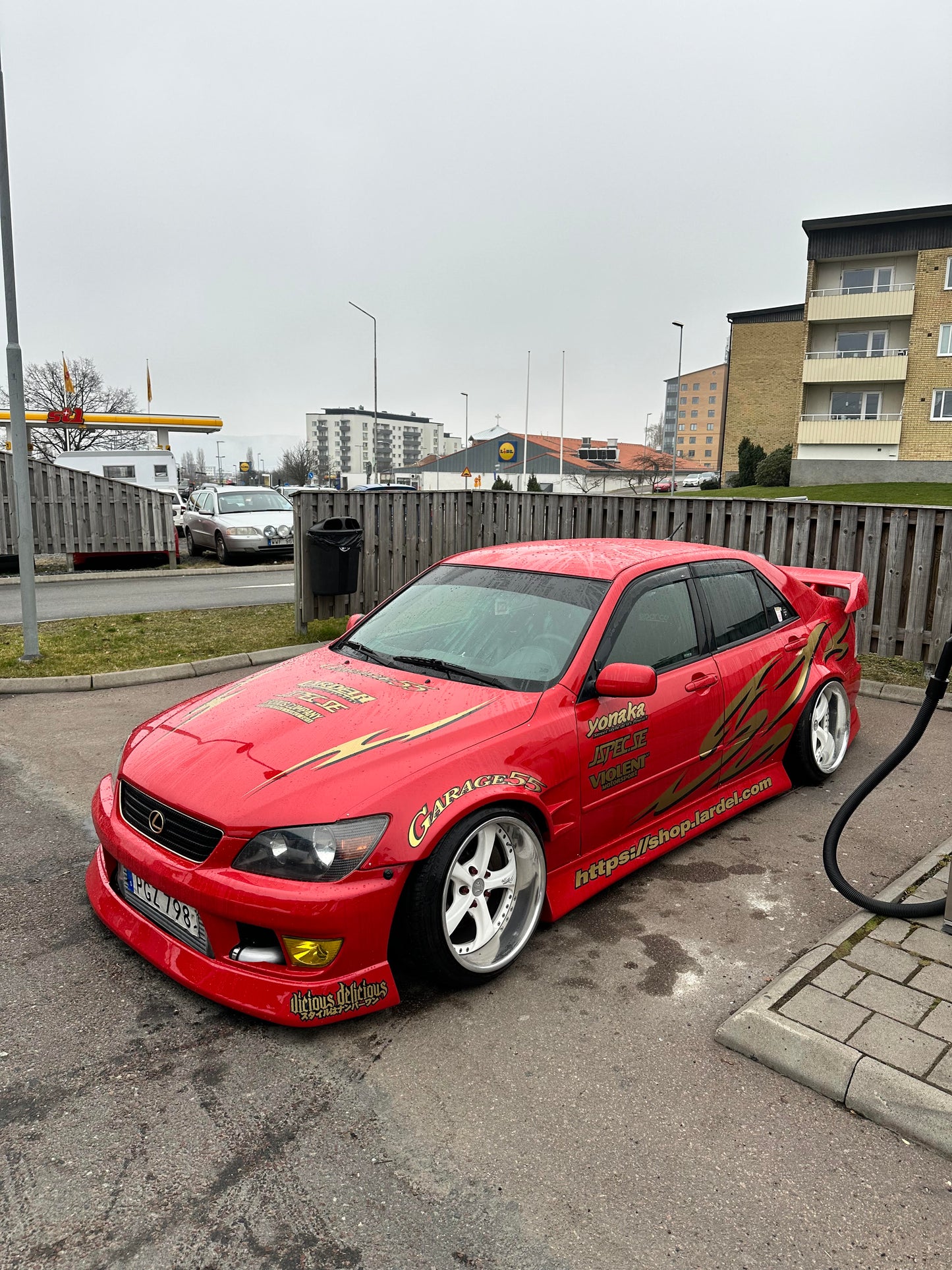 Lexus IS200/300 widebody overfenders SEDAN